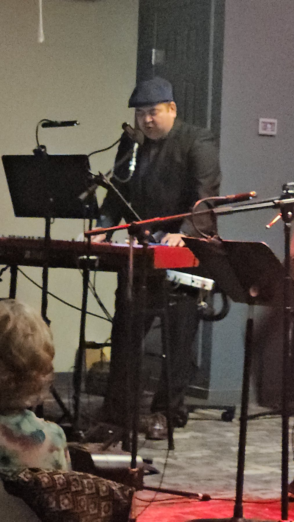 Keyboard player leading worship